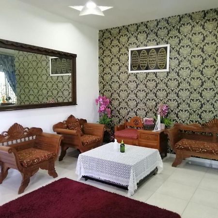 Hawwa Sara Muslim Homestay Melaka Zewnętrze zdjęcie