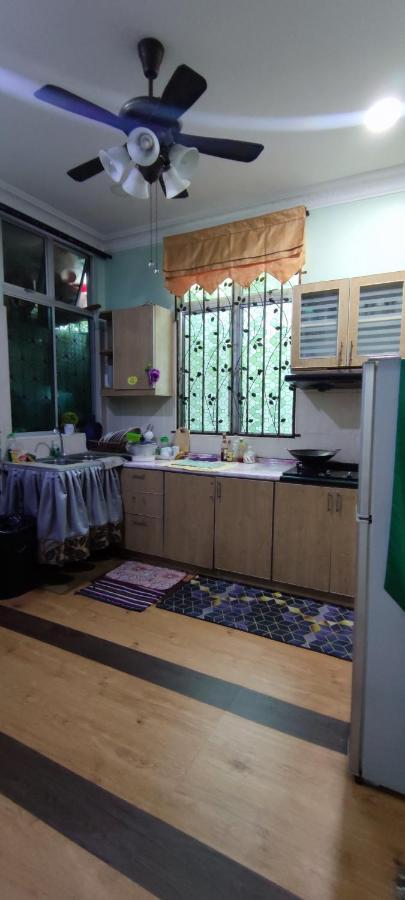 Hawwa Sara Muslim Homestay Melaka Zewnętrze zdjęcie